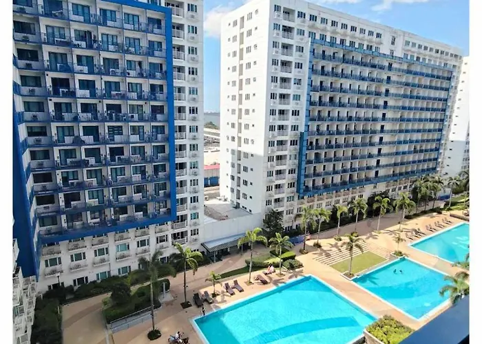Condo * Manila